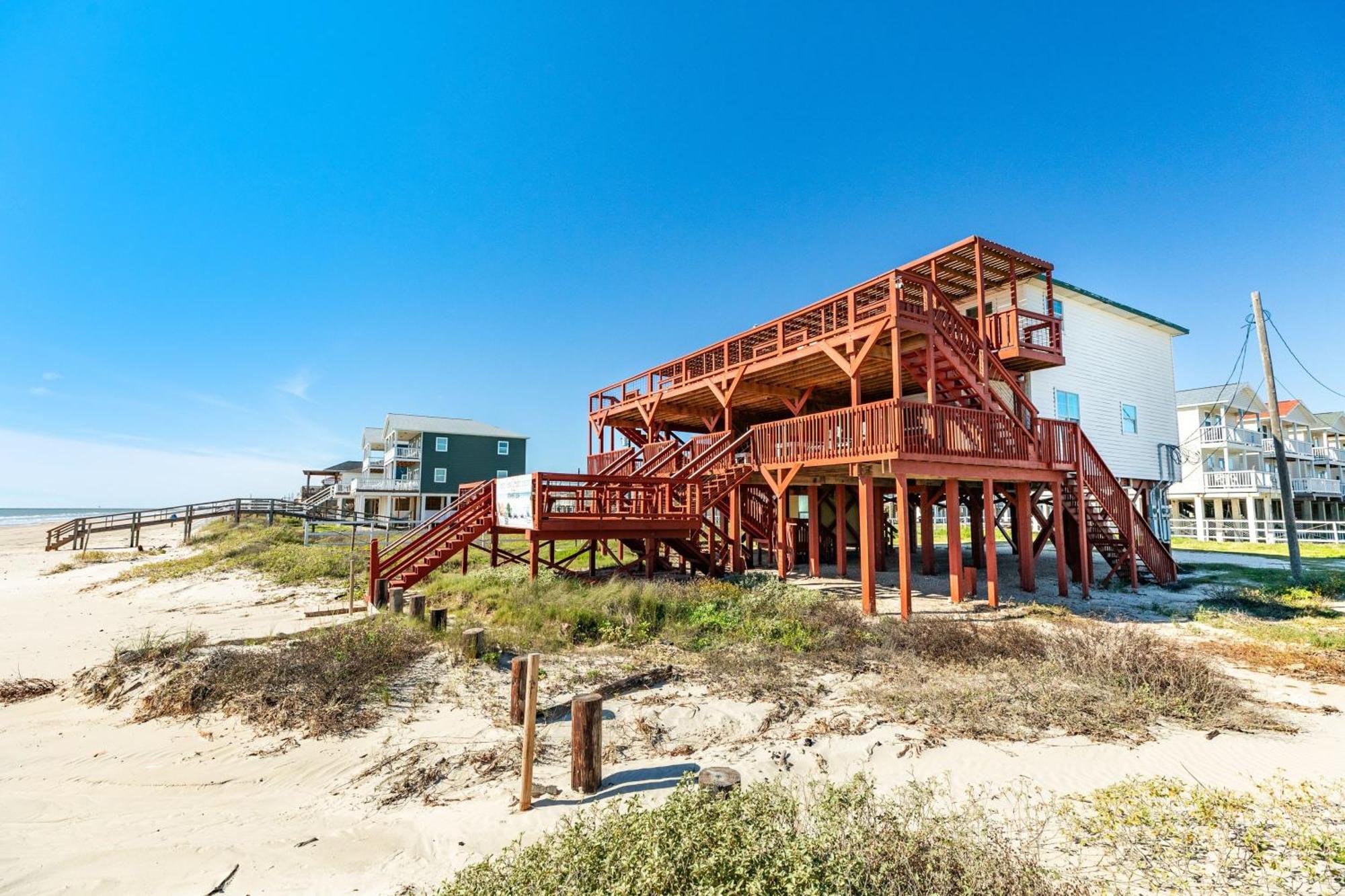 Unobstructed Oceanfront Sea Turtle Unit 2 Beach Pad! Surfside Beach Extérieur photo